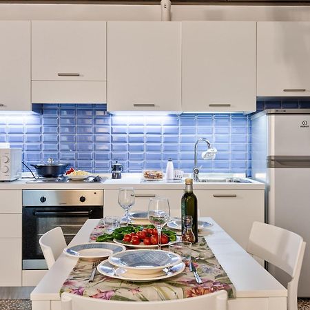 Apartments To Art Турин Екстер'єр фото