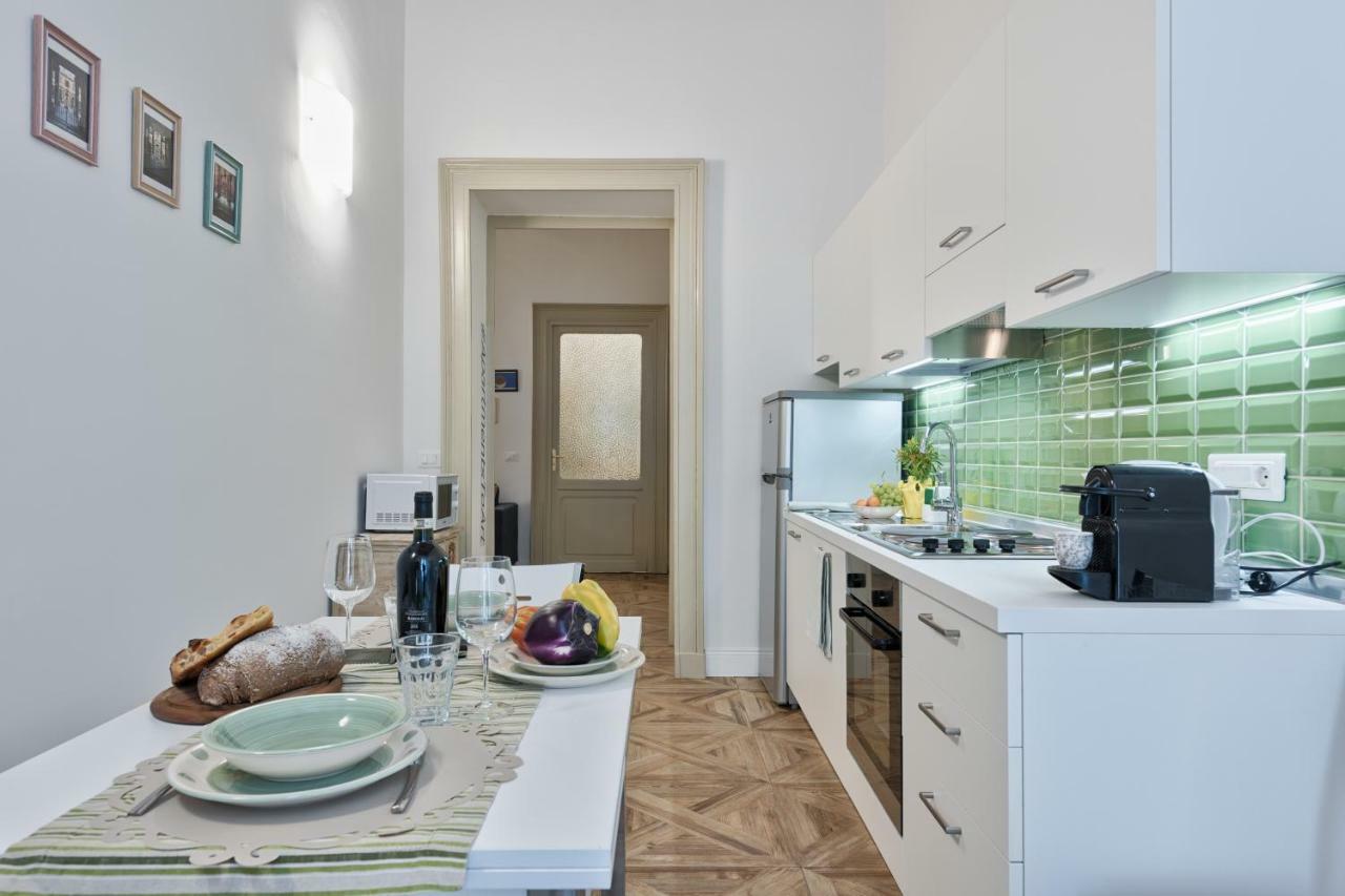 Apartments To Art Турин Екстер'єр фото