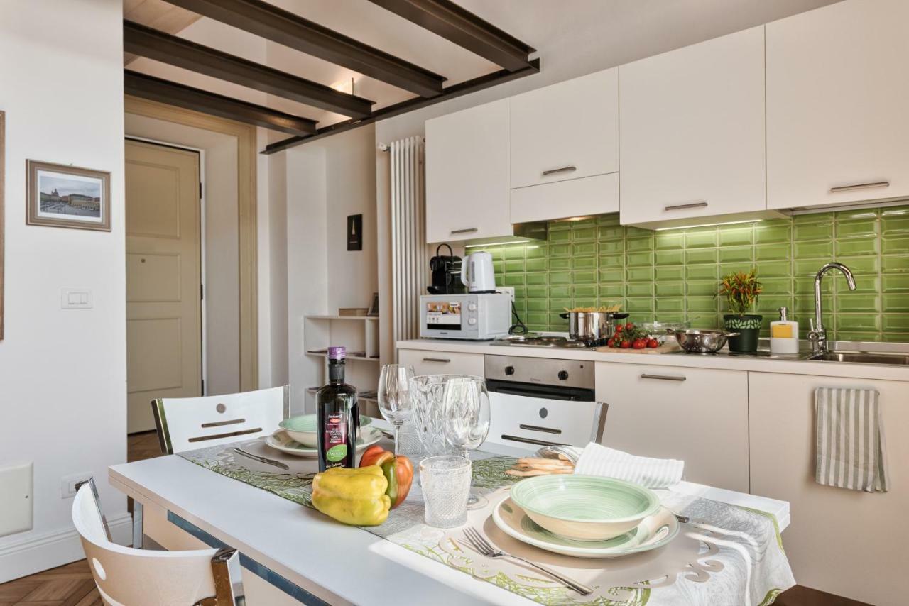 Apartments To Art Турин Екстер'єр фото